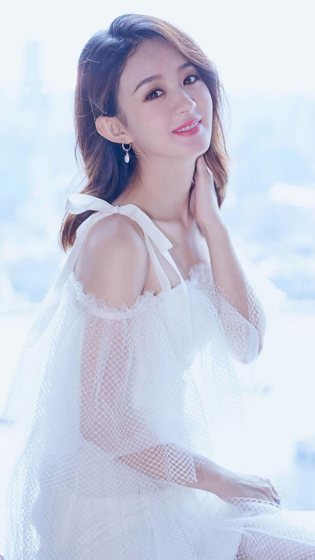 开云网站-赛场“激情燃烧”_欧冠夜晚的难忘瞬间，欧冠精彩片段