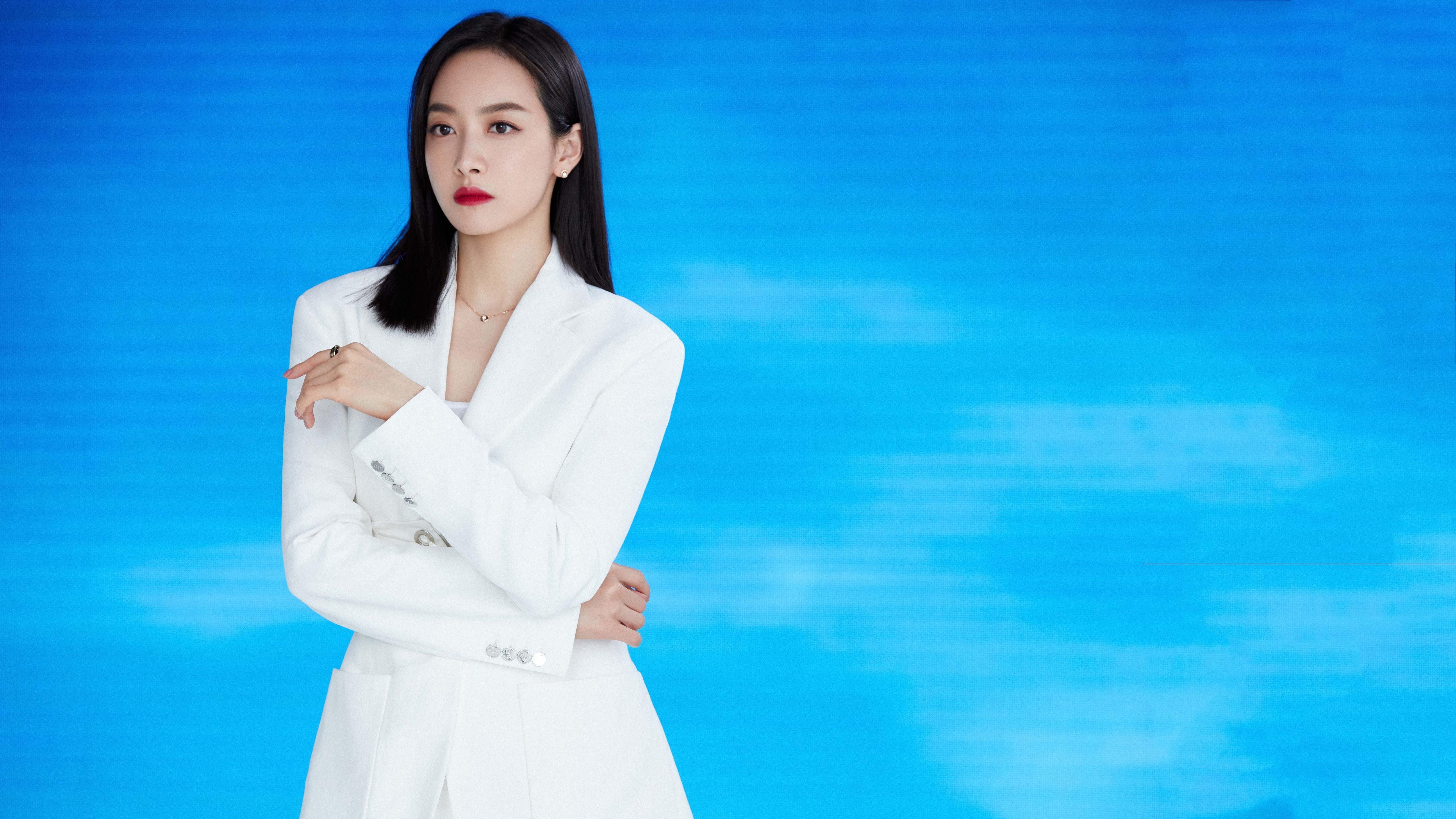 激烈对抗!法国女足挑战挪威,胜者晋级,法国女足夺冠