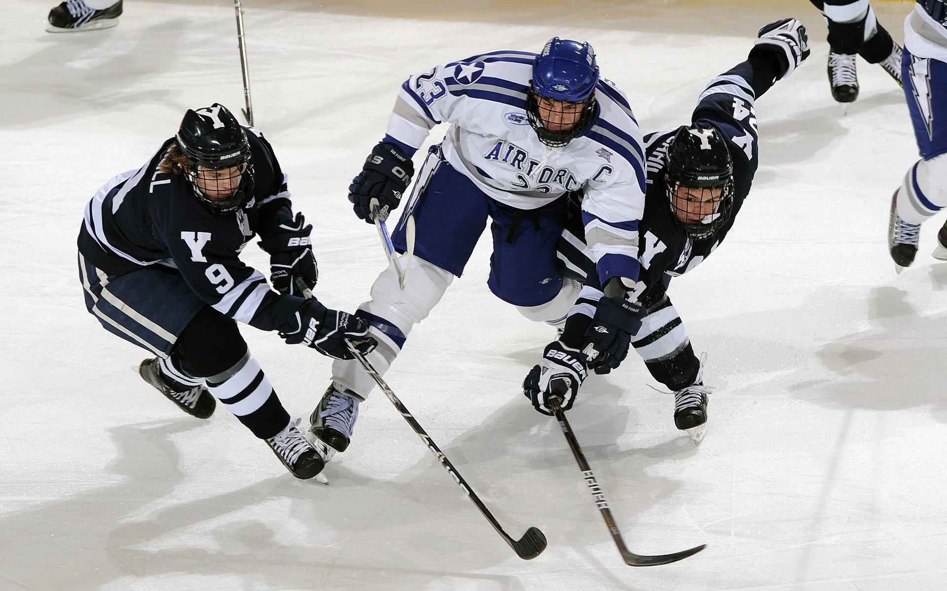 激烈角逐,球队积分榜上位争夺激烈,球队的积分是怎么算的