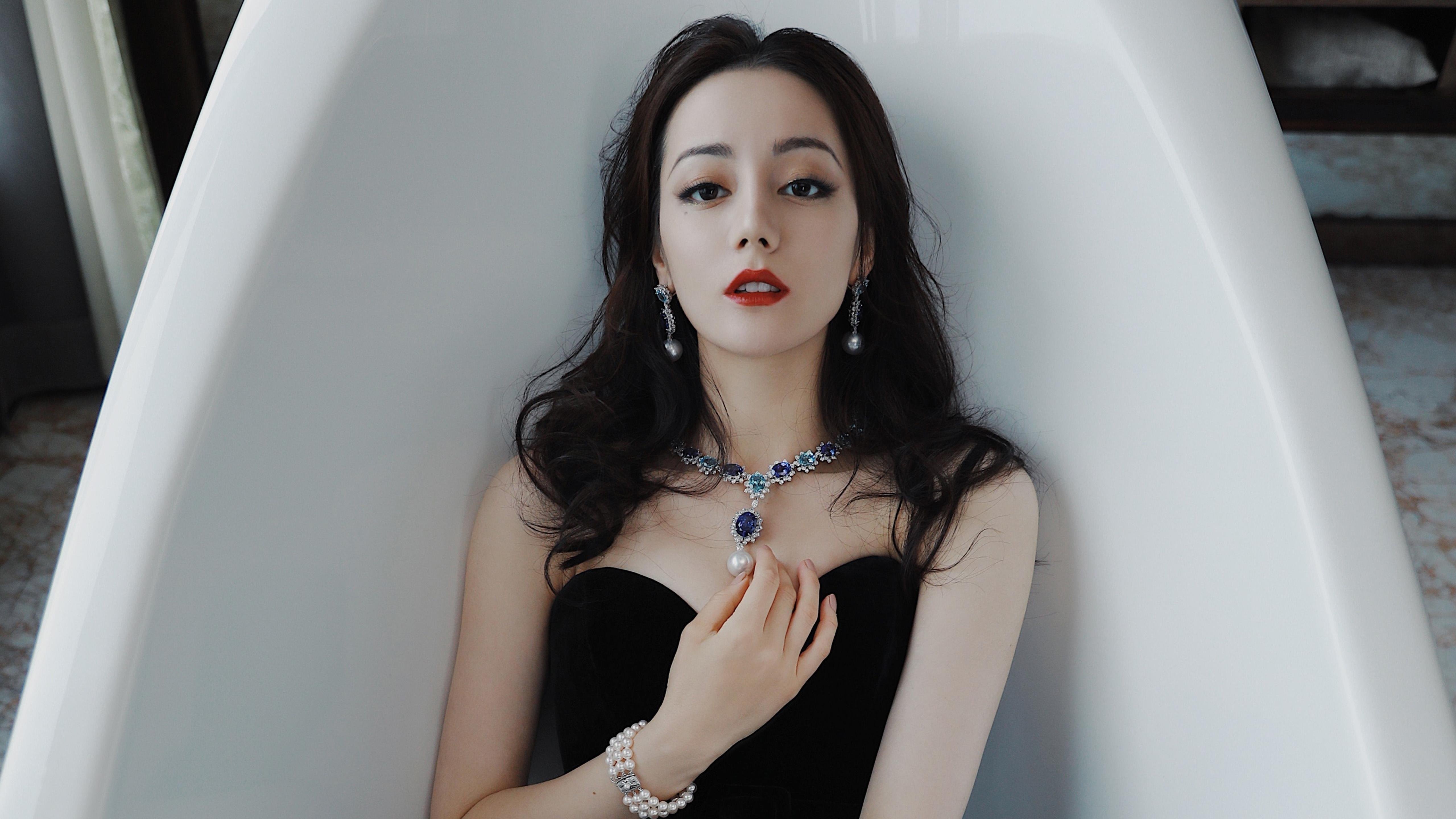 开云中国大陆-关键比赛中主教练布阵风格是否影响胜率高低，各个球队主教练